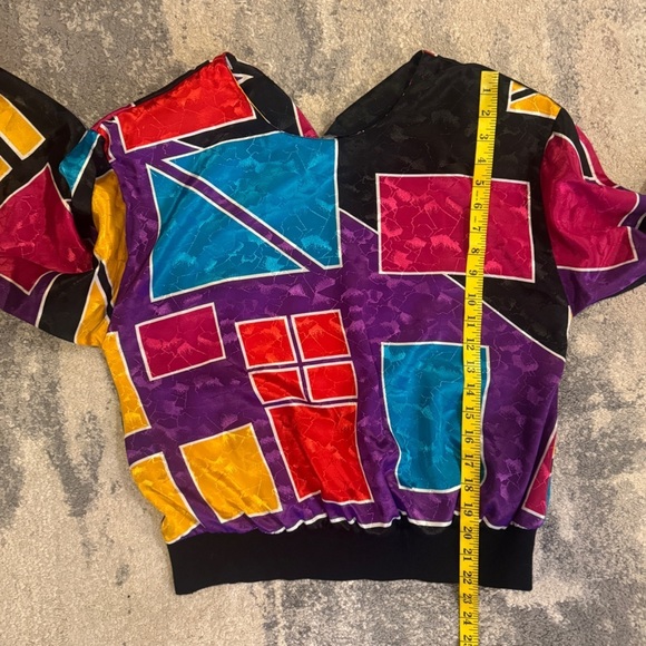 Gianna Colorful Geometric Women's Blouse - Picture 5 of 5